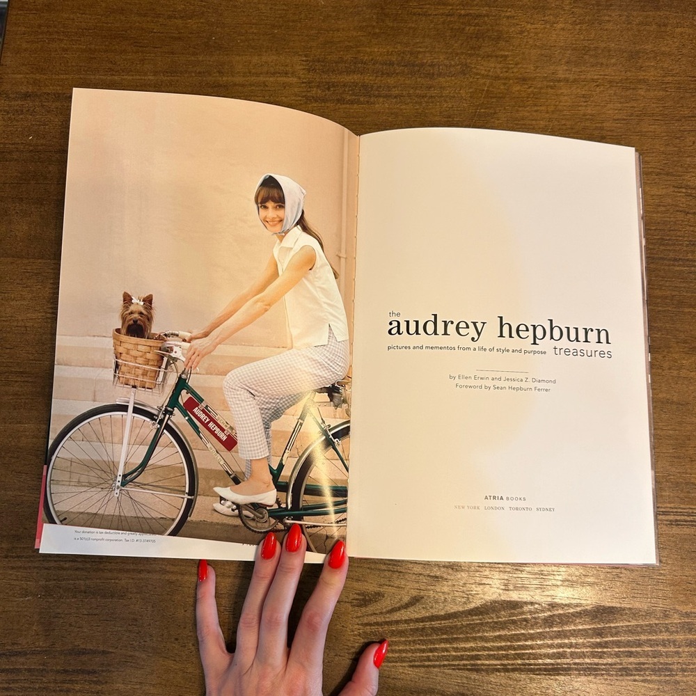 Audrey Hepburn Treasures: Pictures and Momentos Hardcover Coffee Table Book - Picture 2 of 8